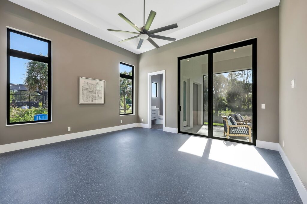 933 11th St SW, Naples, FL 34117 (21)
